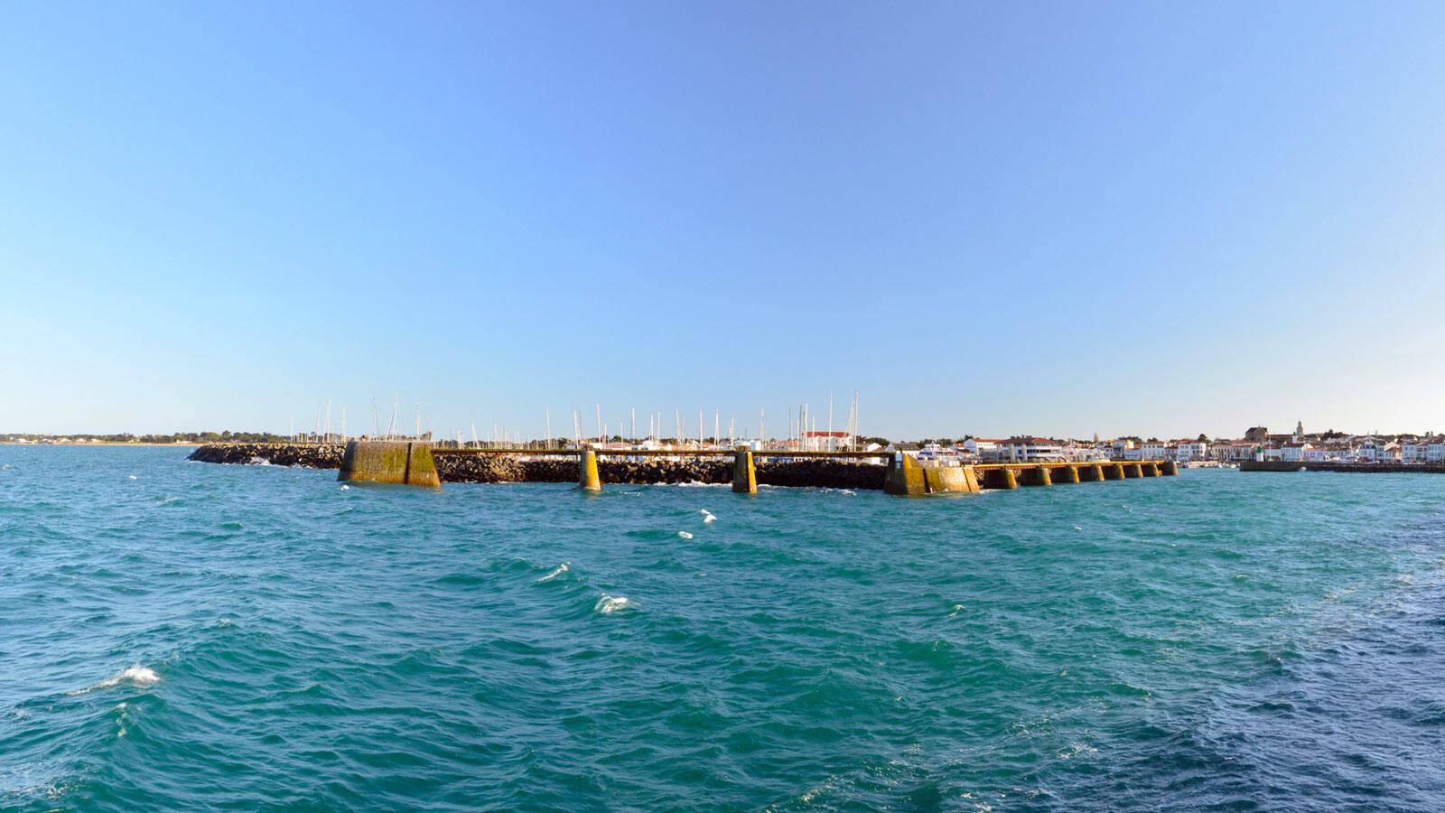 camping-vendee-bord-de-mer-ile-yeu-poi-th